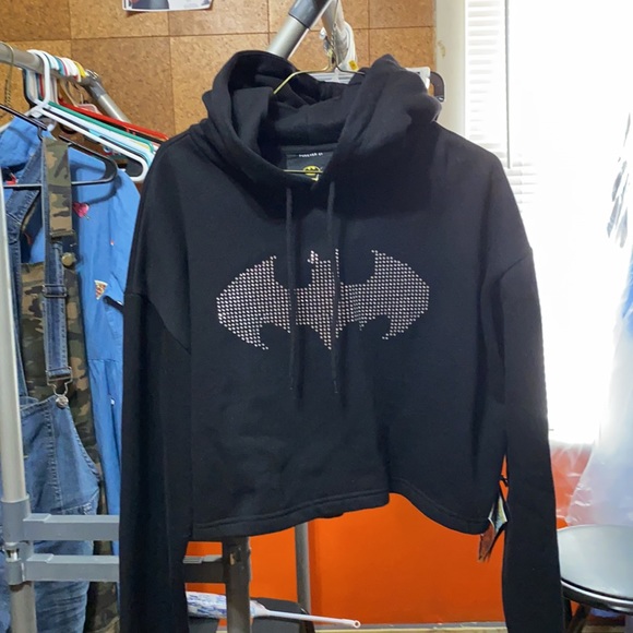 🆕Athletic Pullover - Picture 5 of 6